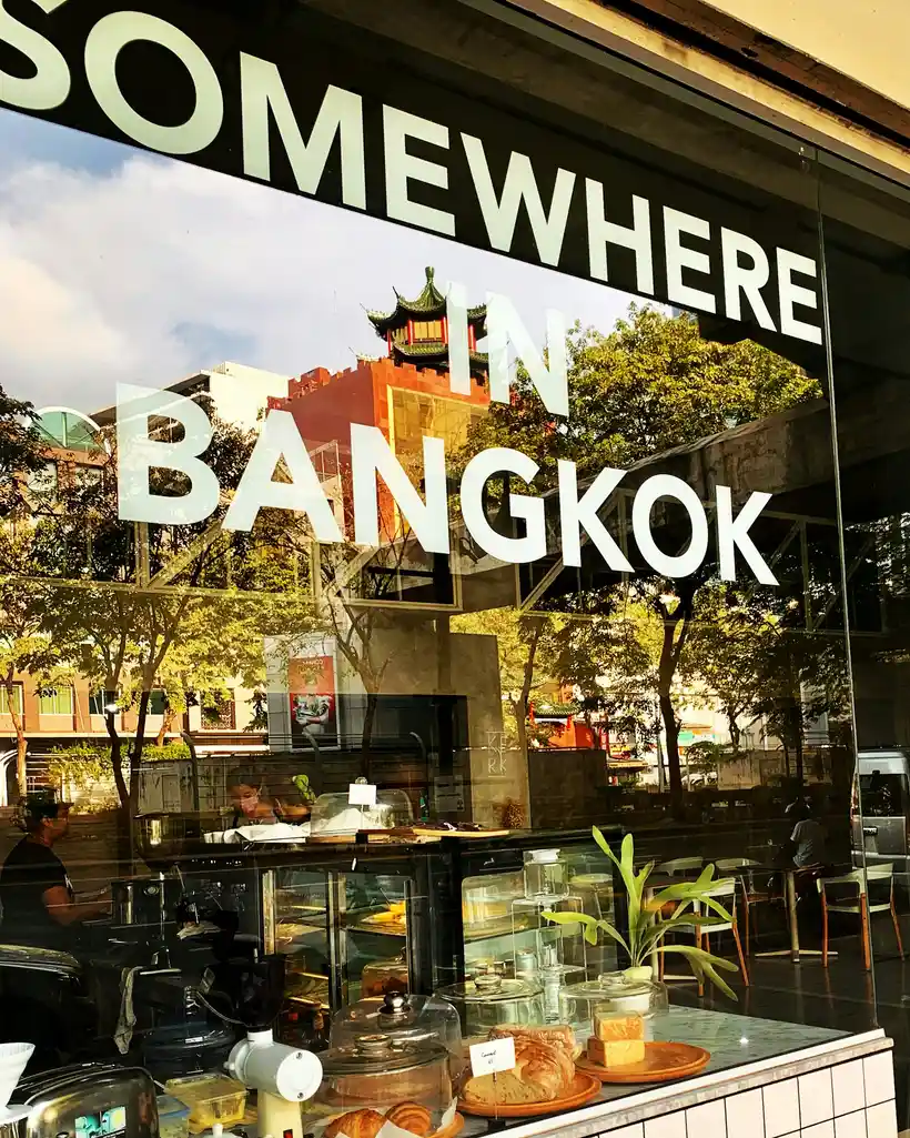 Bangkok restaurant shopfronts and dining rooms