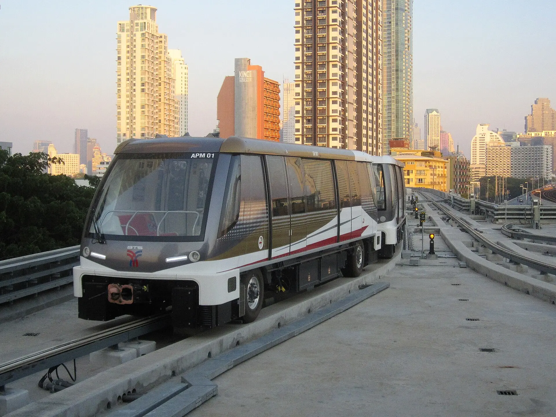 BTS Gold Line