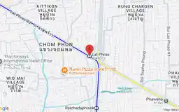 Map showing location of Lat Phrao station