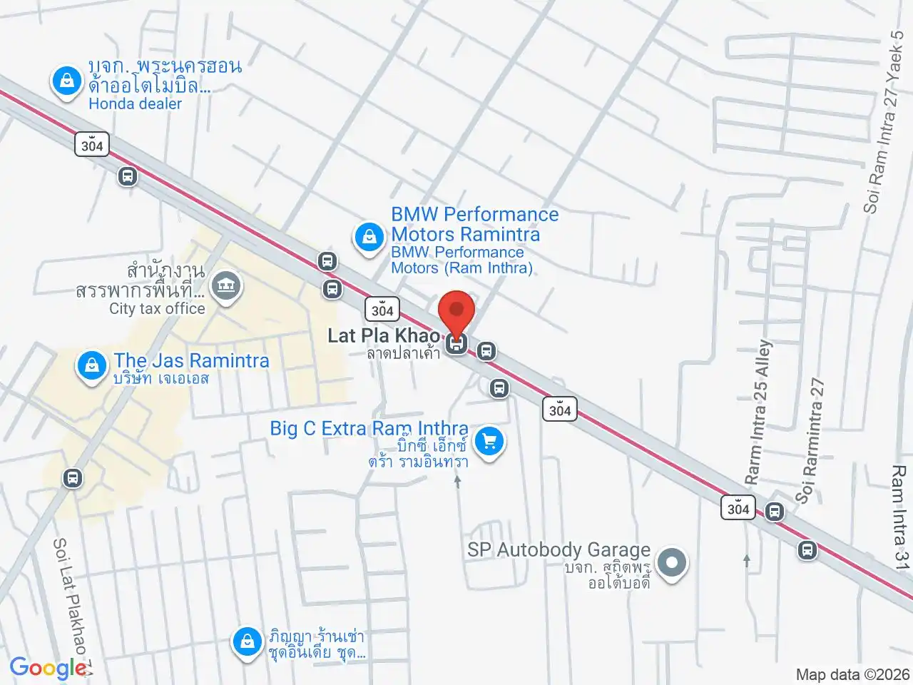 Map showing the location of Lat Pla Khao station