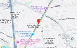 Map showing location of Phahon Yothin 24 station