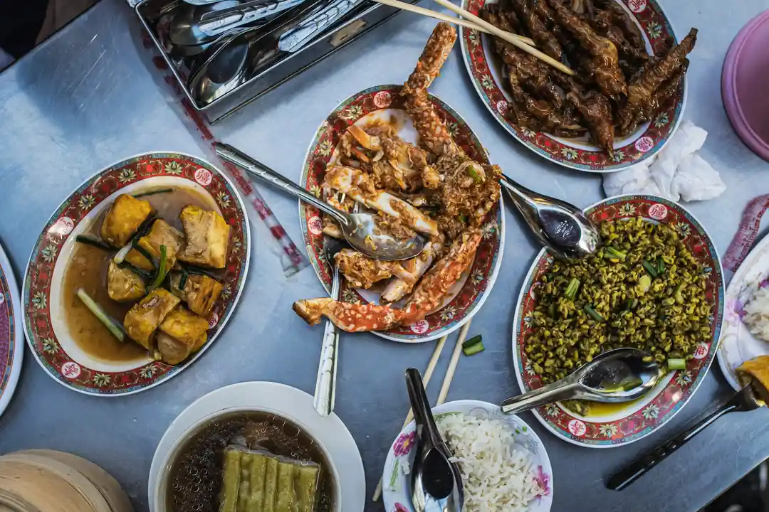 Bangkok street food scene photo 3