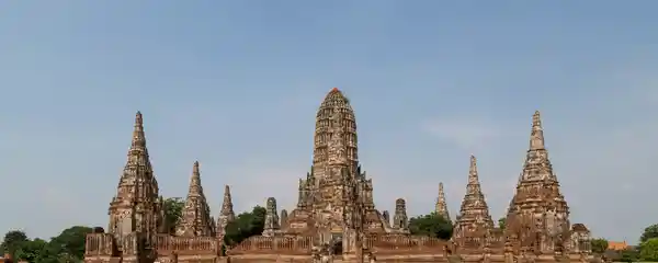 Wat Chaiwatthanaram temple ruins in Ayutthaya