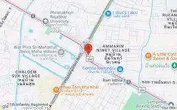 Map showing location of Wat Phra Sri Mahathat station